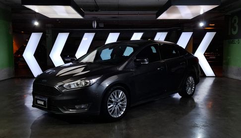 Ford Focus Iii 2.0 SE PLUS AT Sedan 2018