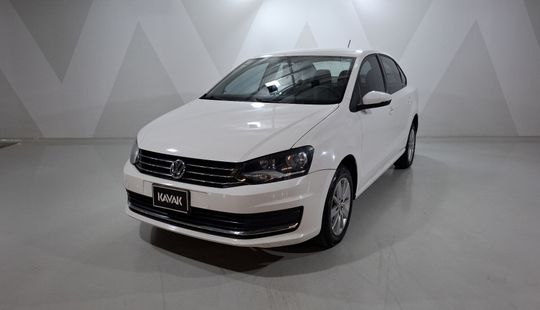 Volkswagen • Vento