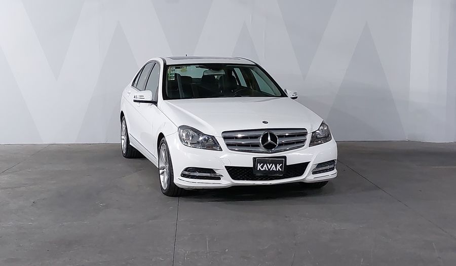 Mercedes Benz Clase C 1.8 200 CGI SPORT AT Sedan 2013