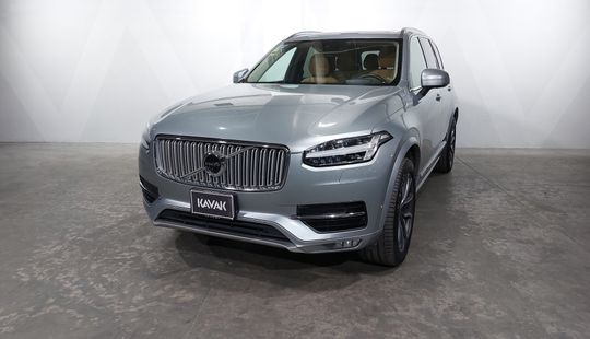 Volvo • XC90