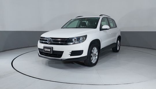 Volkswagen • Tiguan