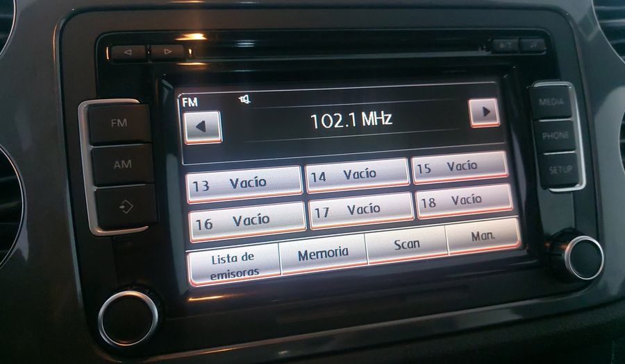 Volkswagen Tiguan 1.4 TSI SPORT & STYLE DSG Suv 2014