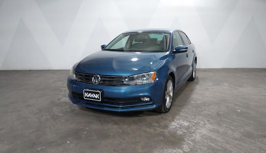 Volkswagen • Jetta