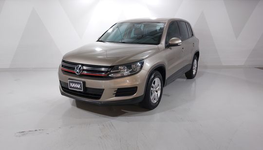 Volkswagen • Tiguan