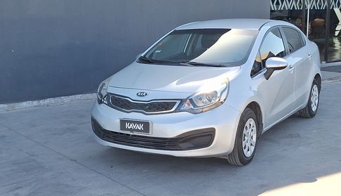 Kia Rio 4 1.4 EX Sedan 2015