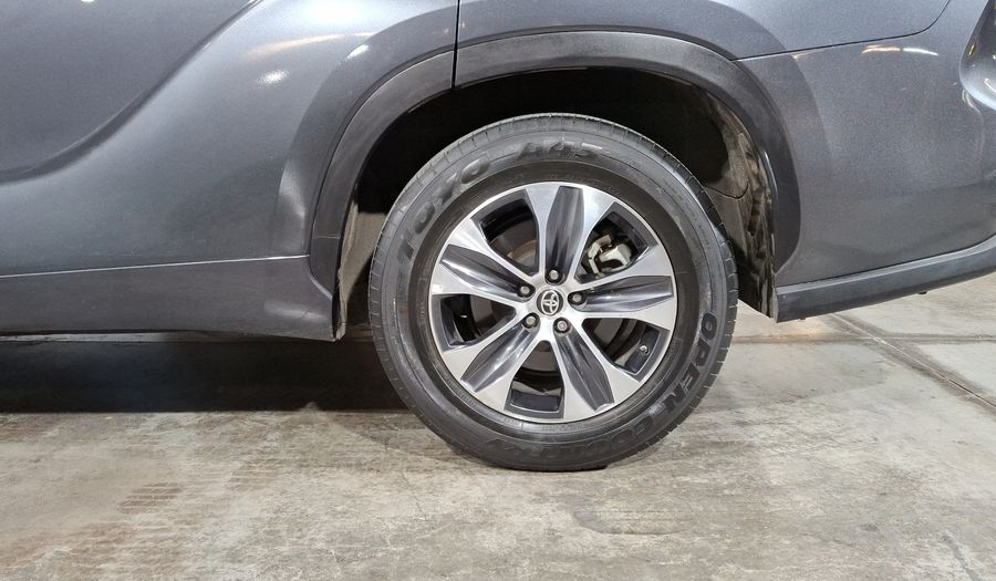 Toyota Highlander 3.5 XLE AUTO Suv 2020