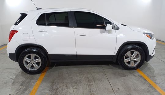 Chevrolet • Trax