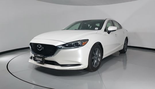 Mazda • Mazda 6