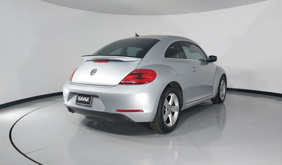 Volkswagen Beetle 2.5 SPORTLINE MT Hatchback 2016