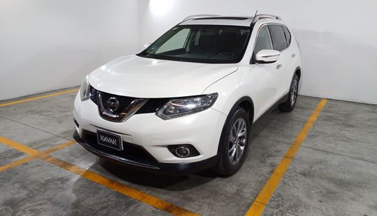 Nissan • X-Trail