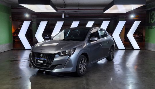 Peugeot • 208