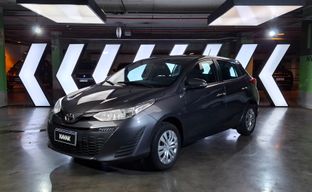 Toyota • Yaris