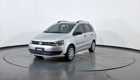 Volkswagen Suran 1.6 COMFORTLINE MT Minivan 2011