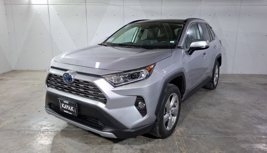 Toyota • RAV4