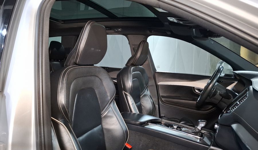 Volvo Xc90 2.0 R-DESIGN T6 AUTO AWD Suv 2019