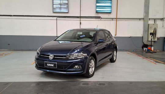 Volkswagen • Polo