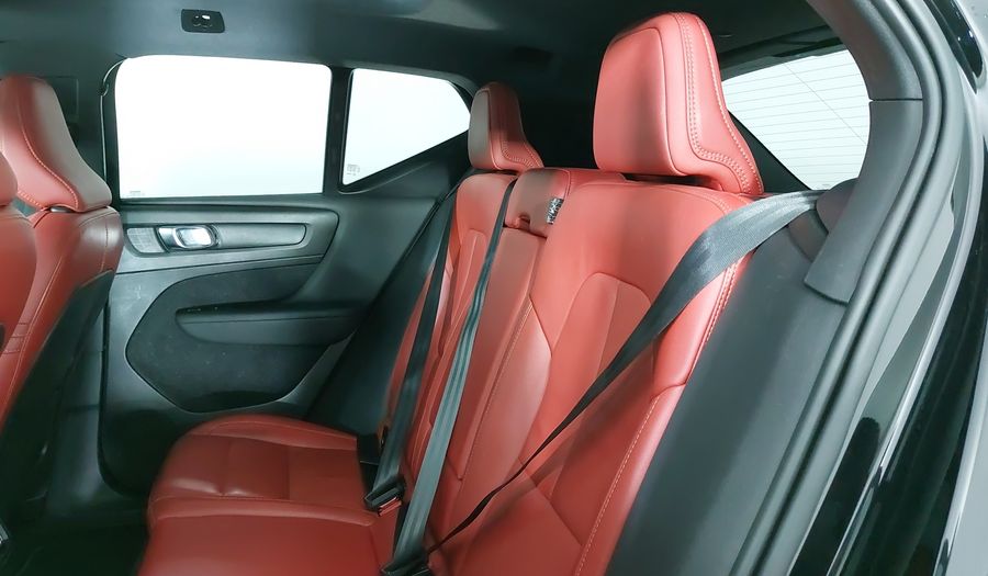 Volvo Xc40 2.0 MOMENTUM T5 AUTO 4WD Suv 2019