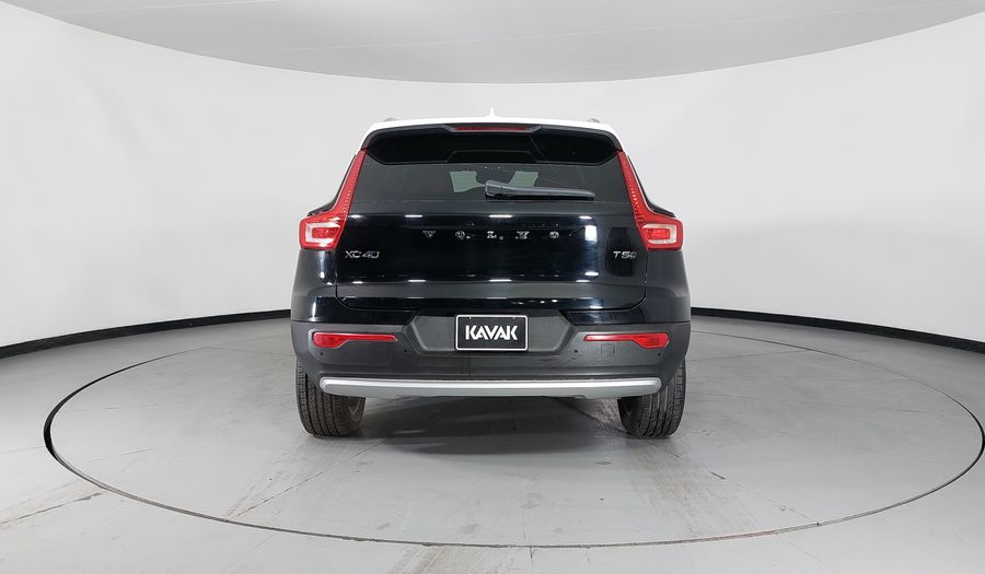 Volvo Xc40 2.0 MOMENTUM T5 AUTO 4WD Suv 2019