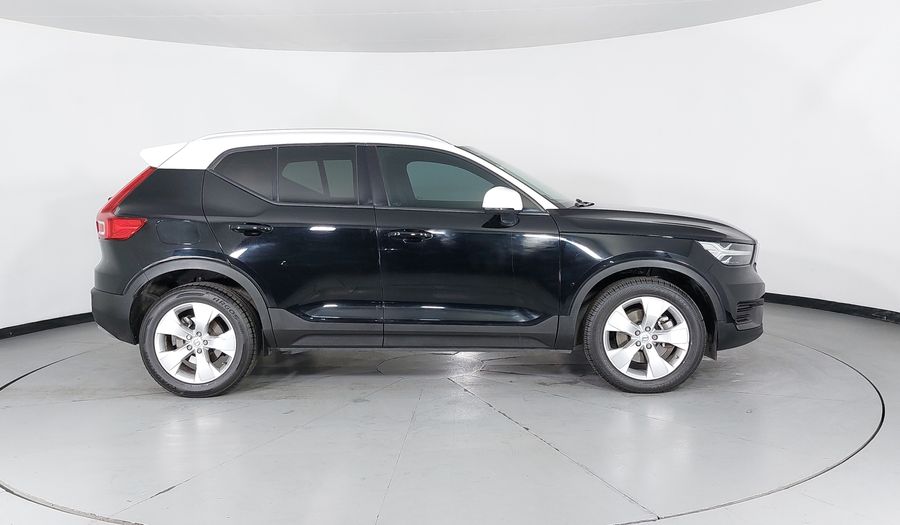 Volvo Xc40 2.0 MOMENTUM T5 AUTO 4WD Suv 2019