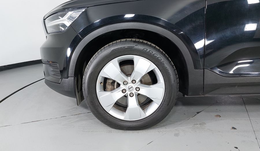 Volvo Xc40 2.0 MOMENTUM T5 AUTO 4WD Suv 2019