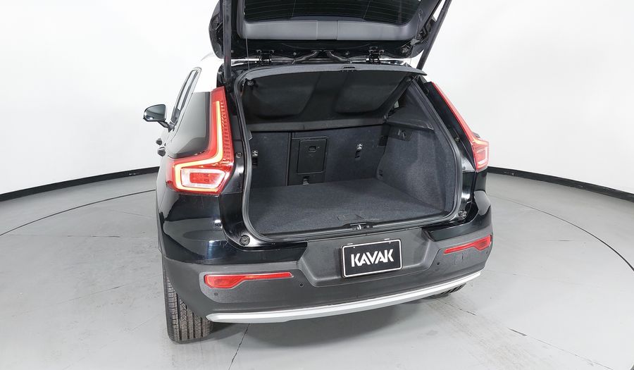 Volvo Xc40 2.0 MOMENTUM T5 AUTO 4WD Suv 2019