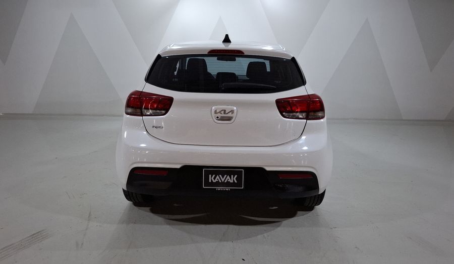 Kia Rio 1.6 LX Hatchback 2022