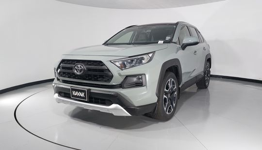 Toyota • RAV4