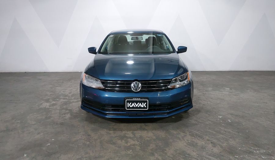 Volkswagen Jetta 2.0 MT Sedan 2016