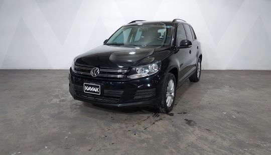 Volkswagen • Tiguan