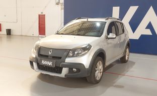 Renault • Sandero