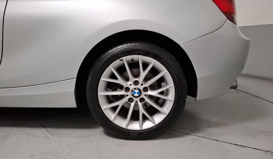 Bmw Serie 1 1.6 118IA URBAN LINE Hatchback 2015