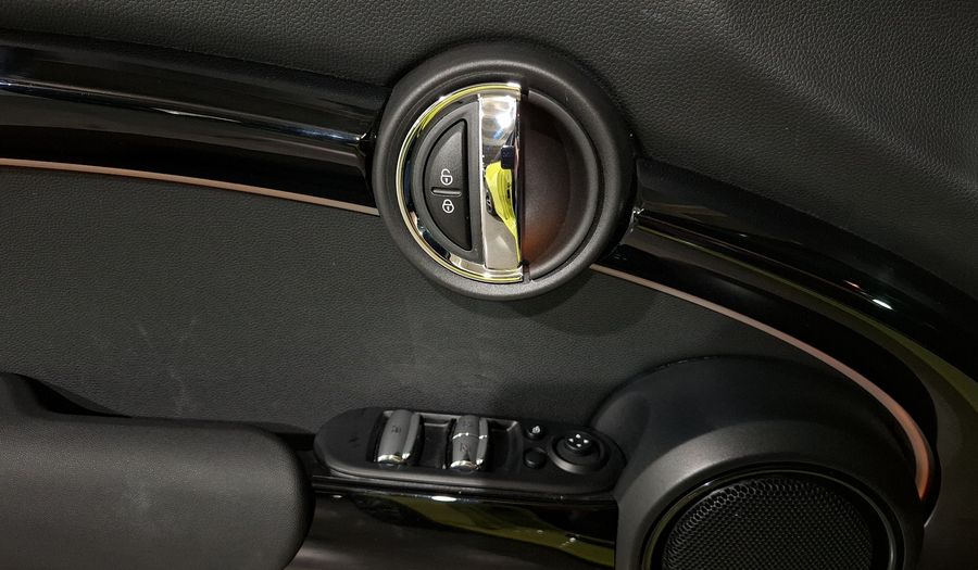 Mini John Cooper Works 2.0 COOPER ICONIC AUTO Convertible 2022