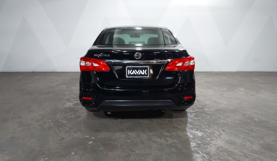 Nissan Sentra 1.8 EXCLUSIVE NAVI CVT Sedan 2017