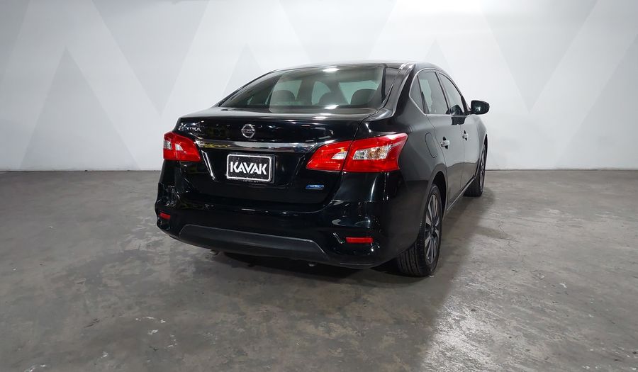 Nissan Sentra 1.8 EXCLUSIVE NAVI CVT Sedan 2017