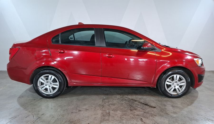 Chevrolet Sonic 1.6 MT D LT Sedan 2015