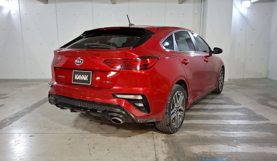 Kia Forte 2.0 GT LINE IVT Hatchback 2021