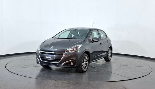 Peugeot 208 1.6 FELINE-2019