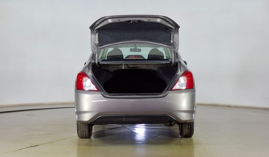 Nissan Versa 1.6 SENSE Sedan 2020