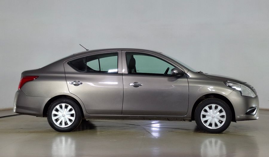 Nissan Versa 1.6 SENSE Sedan 2020