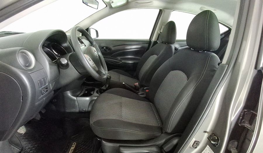 Nissan Versa 1.6 SENSE Sedan 2020