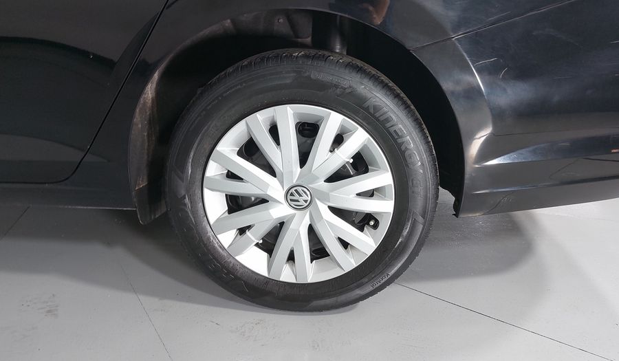 Volkswagen Jetta 1.4 TRENDLINE AUTO Sedan 2021