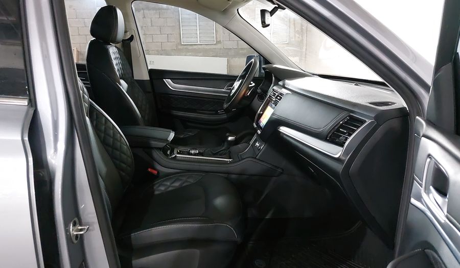 Mg Rx8 2.0 ELEGANCE AUTO 4WD Suv 2024