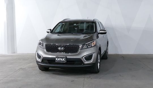 Kia • Sorento