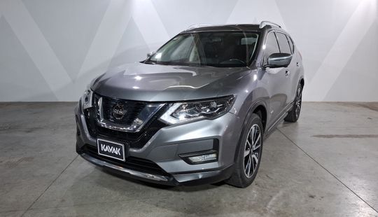 Nissan • X-Trail