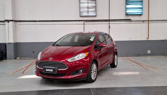 Ford Fiesta 1.6 SE PLUS-2013