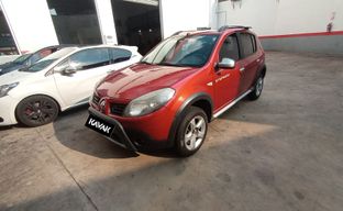 Renault • Sandero Stepway