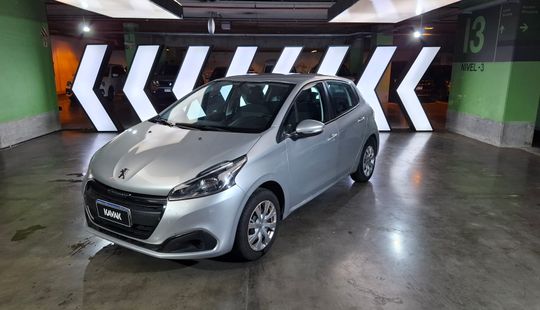 Peugeot • 208