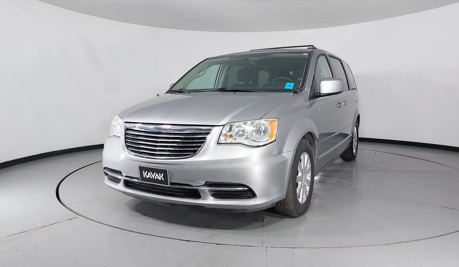 Chrysler Town & Country 3.6 TOURING Minivan 2016