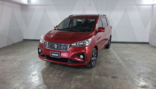 Suzuki • Ertiga