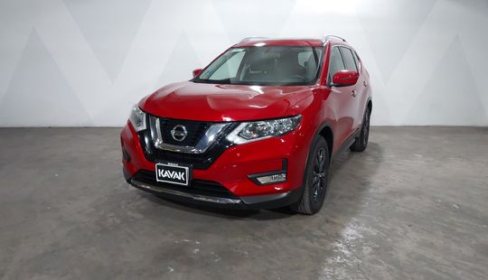 Nissan • X-Trail